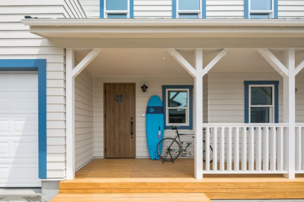Garage House/California-style